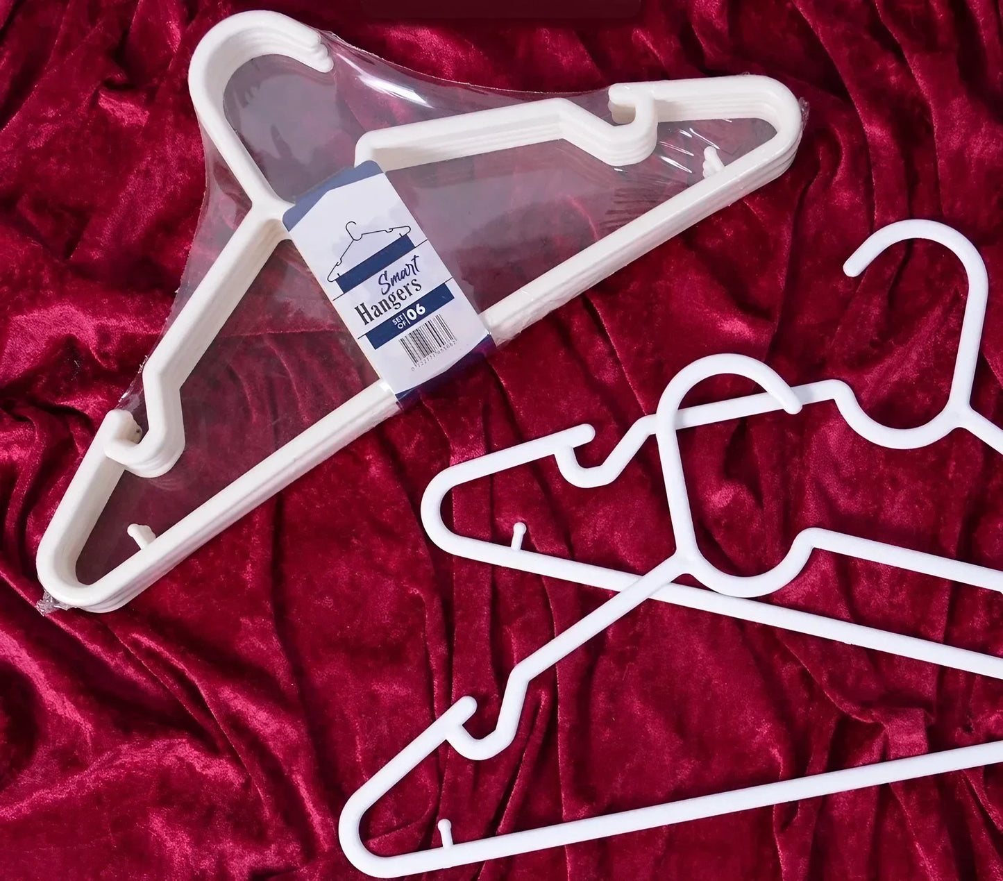 6pcs Plastic Clothes Hangers Space Saving Wardrobe Organizers